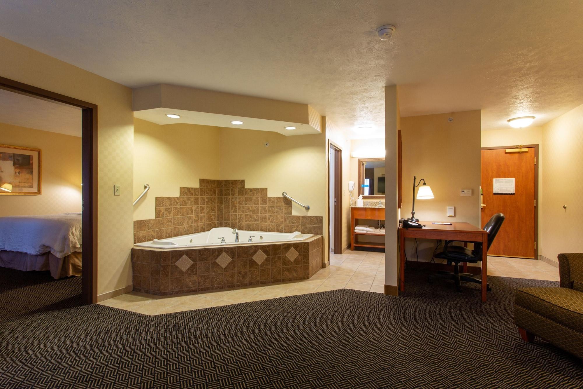 Hampton Inn Waterloo Esterno foto