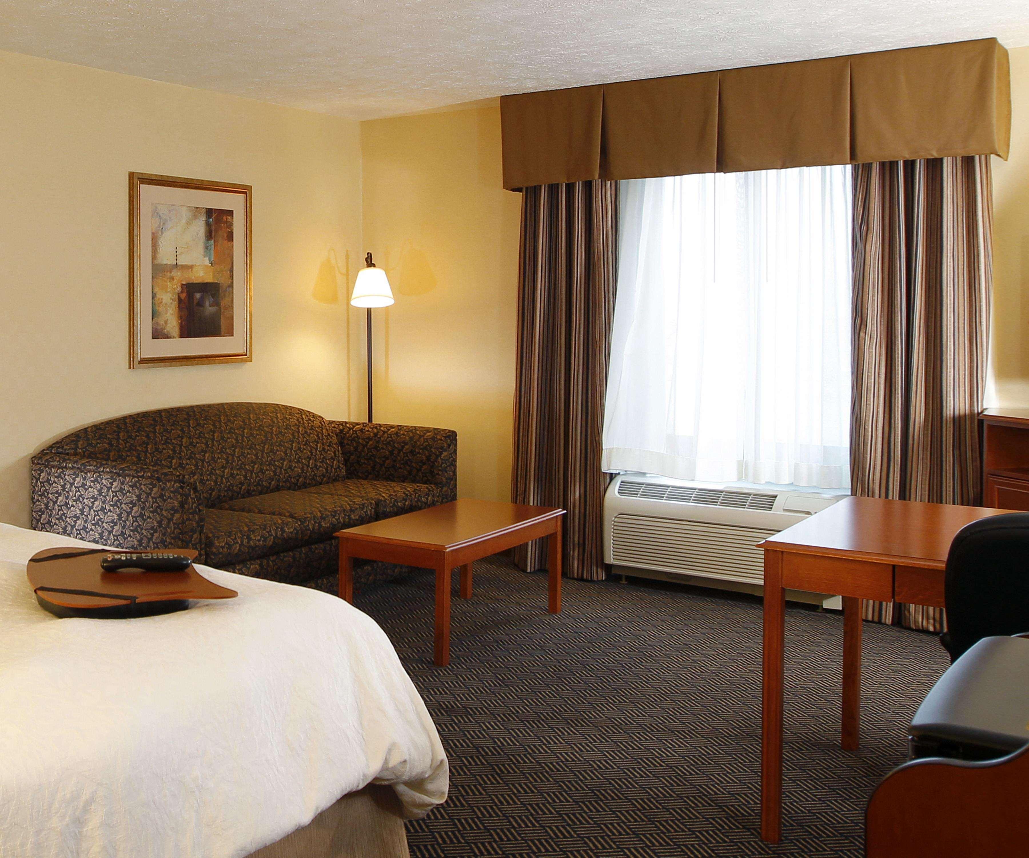 Hampton Inn Waterloo Esterno foto